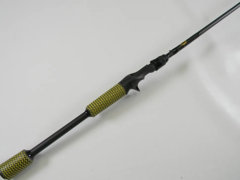 Cashion P84469b 6'9" Medium Heavy - Used Casting Rod - Good Condition