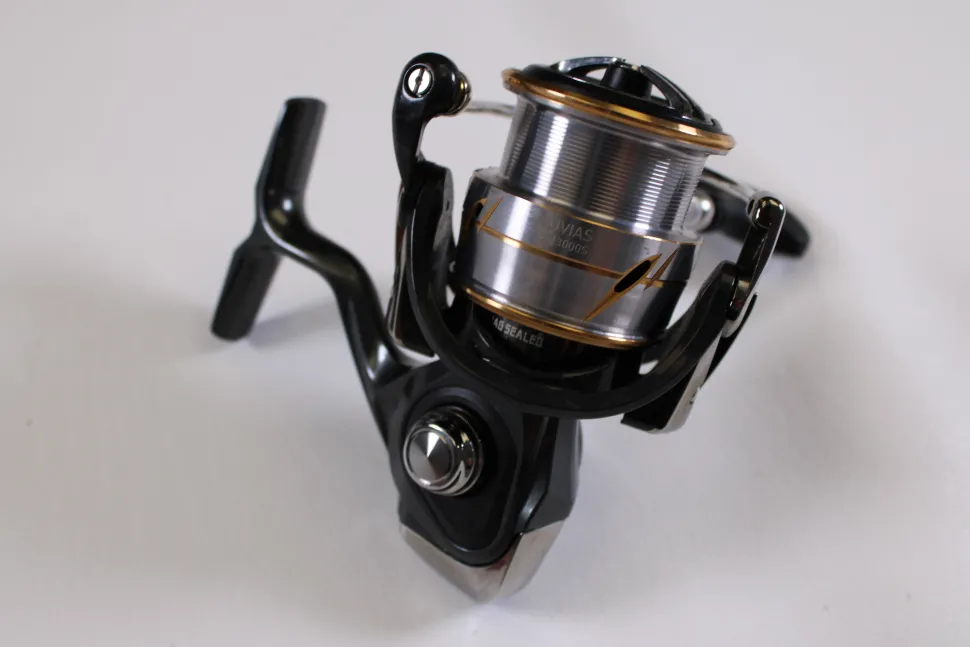 Daiwa Luvias LT 20LUVIAS LT 3000S-CXH 6.2:1 - Used Spinning Reel - Exc