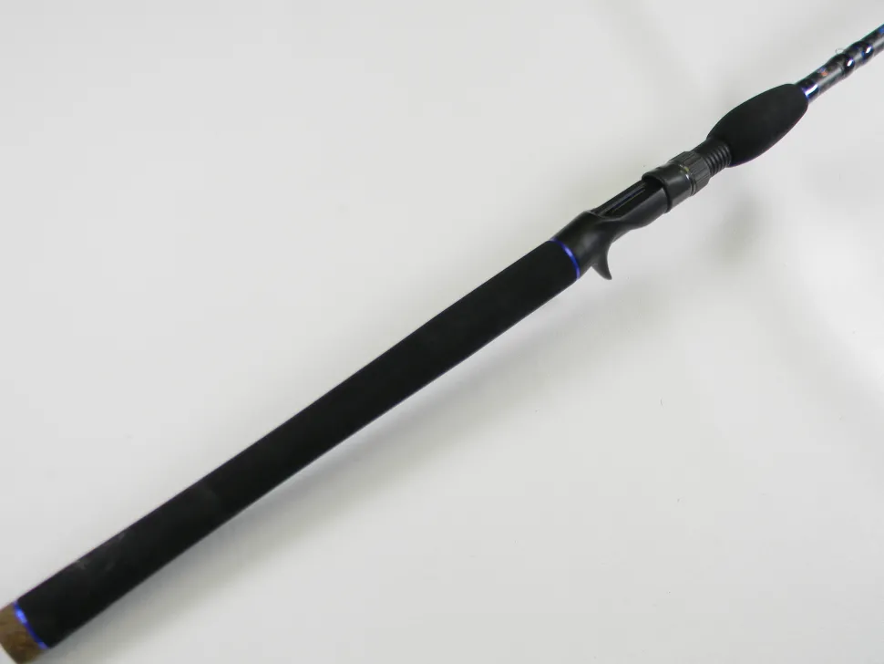Dobyns Champion XP DC806HSB 8'0" Heavy Swimbait - Used Casting Rod - E
