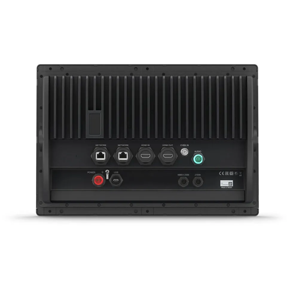 Garmin GPSMAP 8616 Chartplotter with U.S.+Canada Navionics+ | 010-0209