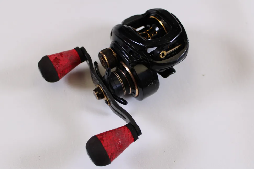 Lew's Lite MgF LFS 7.5:1 RH - Used Casting Reel - Good Condition