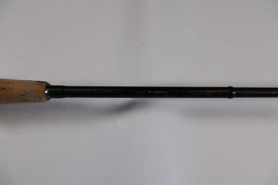 Megabass Orochi XX F3st-610XXS Stinger Shot - Used Spinning Rod - Fair