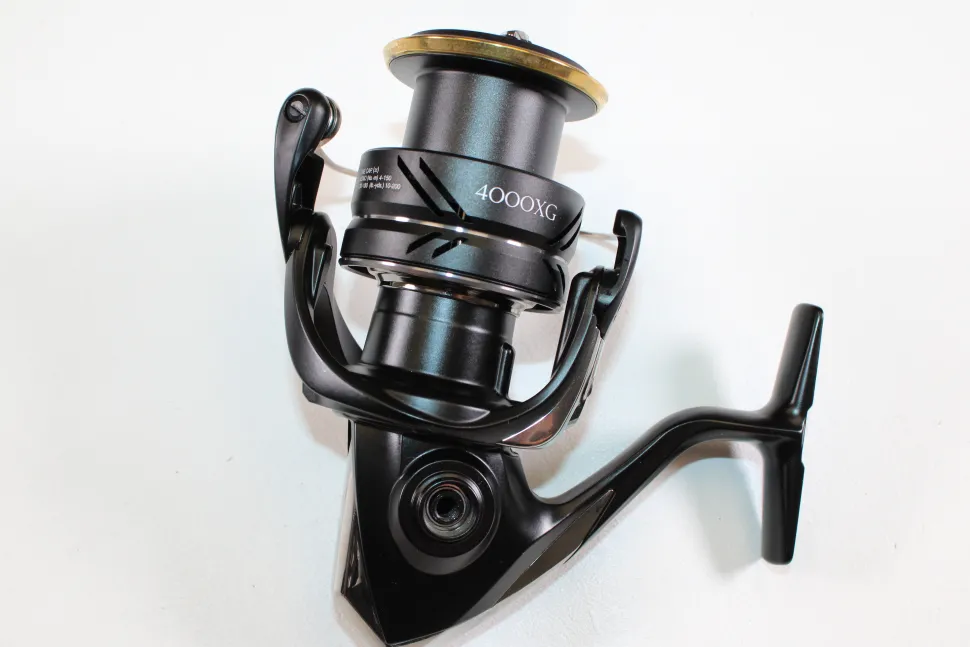 Shimano Sustain FJ SA4000XGFJ 6.2:1 - Used Spinning Reel - Mint Condit