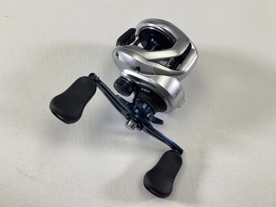 Shimano Tranx TRX300A Used Casting Reel - Excellent Condition