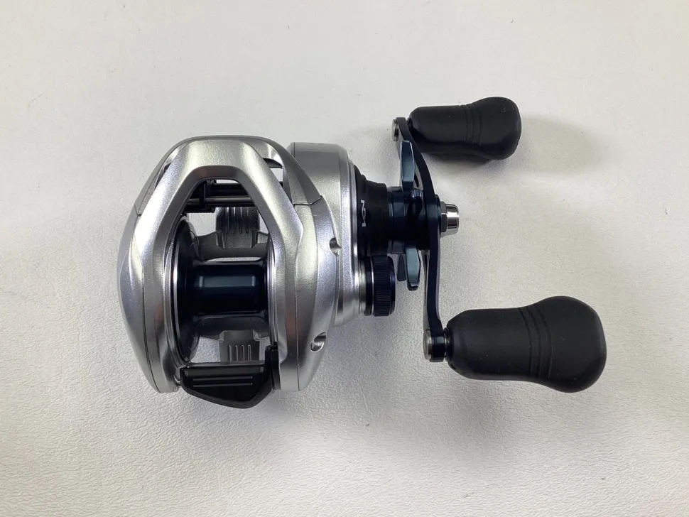 Shimano Tranx TRX300A Used Casting Reel - Excellent Condition