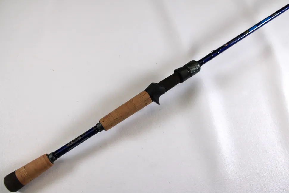 St. Croix Legend Tournament Bass LBTC72MHMF Finesse Carbon Cranker 7'2